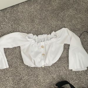 Long sleeve crop top